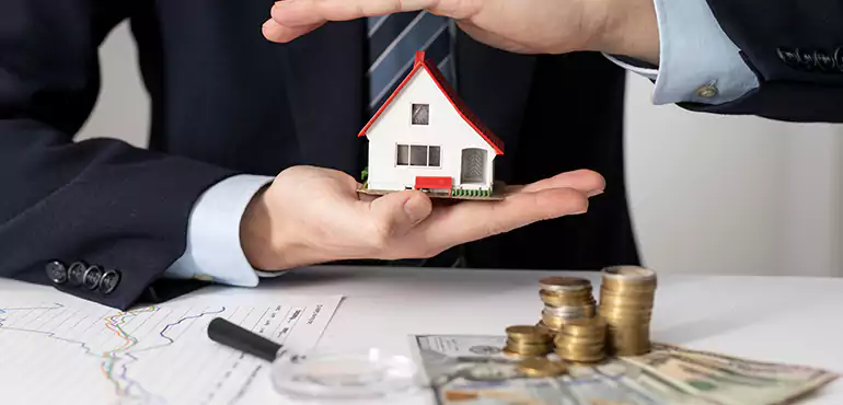 Who Do We Buy Houses From in Houston, TX?
